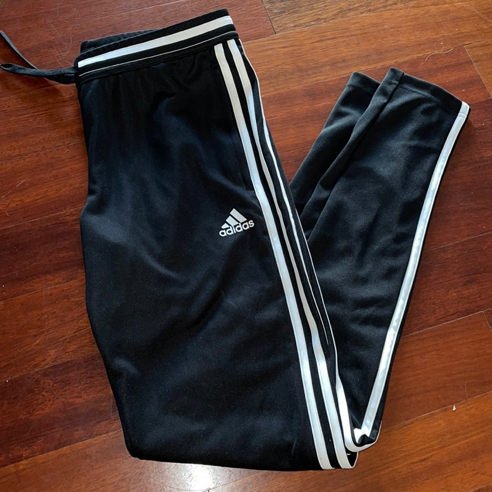 ADIDAS SOCCER TIRO 19 WOMENS S NWOT